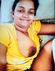 chennai housewife nude having sex affair photos 023