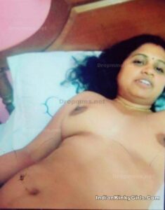 mature marathi bhabhi nude in bed photos 005