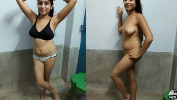 sexy naked poses by girlfriend for seducing her man