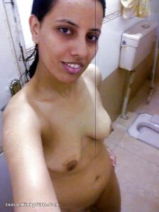 horny indian housewife nude selfies in shower 005