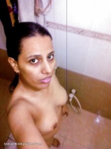 horny indian housewife nude selfies in shower 013