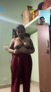 horny kerala wife nude video call with boyfriend 004