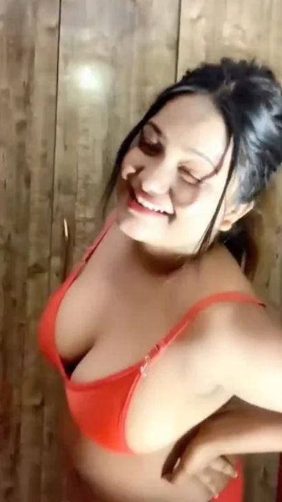 Hot Bangla Aunty Nude Pose Like Model Indian Nude Girls