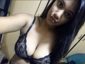 hot desi village girl exposing huge boobs