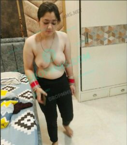 mature bhabhi nude affair photos leaked 006