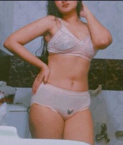 extremely cute mumbai teen nude photos leaks 001