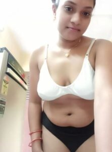 horny telugu wife sharing nude photos 002