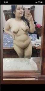 naughty desi girlfriend nude and blowjob pics 004