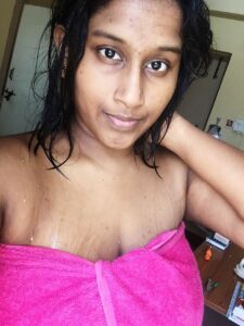 telugu horny girlfriend nude teasing selfies 004