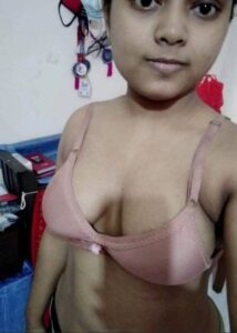 thick andhra college girl nude big boobs selfies 003