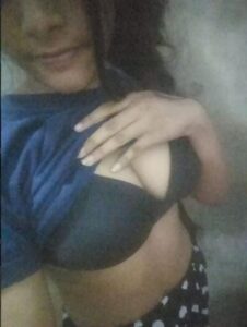 slim & pretty desi college girl nude selfies 003