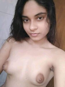 desi slender teen fully naked photos leaked 001