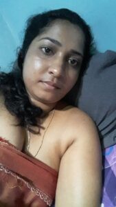 sexy mallu wife nude selfies leaked on faceboob 006