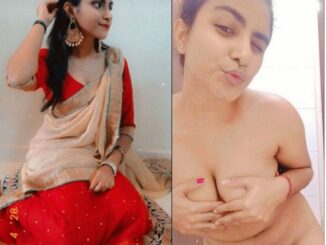 sexy desi girlfriend with beautiful natural boobs