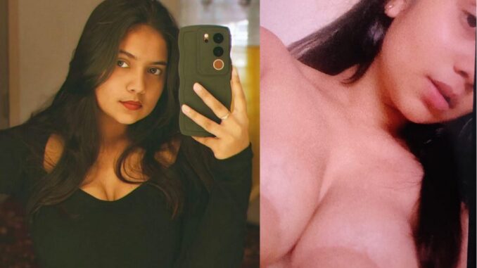 hot girl from goa takes topless photos