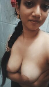 lovely desi girlfriend topless selfies with saggy boobs 010