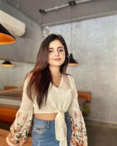 gorgeous indian bangalore girl nude selfies