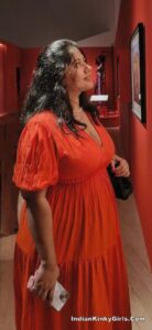 chubby desi girl with big ass nude photos 002