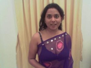 indian married woman having sex with her boss on business trip 005