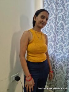 udaipur school teacher nude and topless pics 006