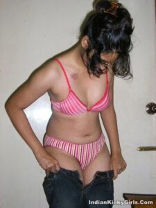 horny pune gf nude desi blowjob photos 007