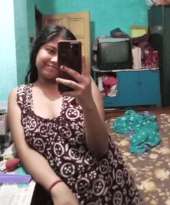 hot kanpur school teacher leaked desi nude selfies