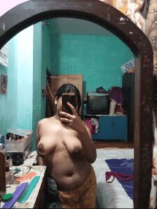 hot kanpur school teacher leaked desi nude selfies 015