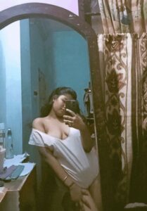 hot kanpur school teacher leaked desi nude selfies 020