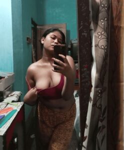 hot kanpur school teacher leaked desi nude selfies 023