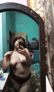 hot kanpur school teacher leaked desi nude selfies 024