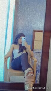 slim and sexy rich indian girlfriend nude pics 001