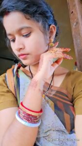 traditional looking village nude kannada girl 005