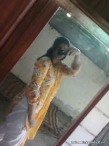 viral nude photos of a sexy elder sister 006