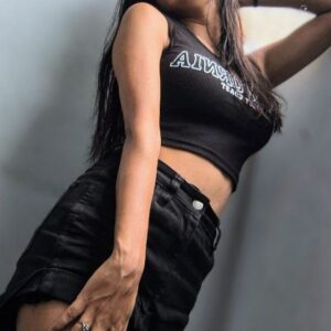 desi girlfriend with attractive body nude pictures 001