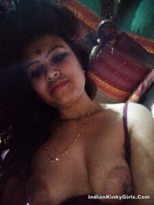 horny bangla girl topless exposing her marvelous desi boobs 012