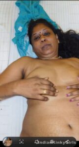 horny tamil aunty nude bedroom leaked pics 005