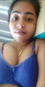 horny desi girl completely nude selfies leaked part 2 001