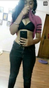 cute ooty girl nude snapchat leaked pictures 001