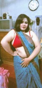 hot desi aunty nude huge boobs and ass