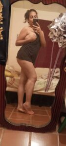 hot desi gf sexy and nude selfies leaked 005