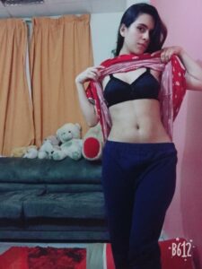 sexy delhi muslim girl leaked nude photos 004
