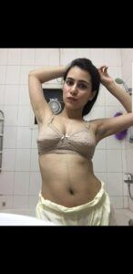 sexy delhi muslim girl leaked nude photos 006