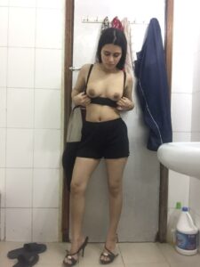 sexy delhi muslim girl leaked nude photos 040