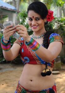 big boss contestant suja varunee nude leaked photos 002