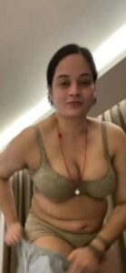 big boss contestant suja varunee nude leaked photos 008
