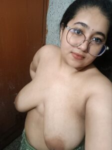 chubby desi college girl topless big tits 008