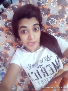 indian girlfriend clicking nude selfies in the shower