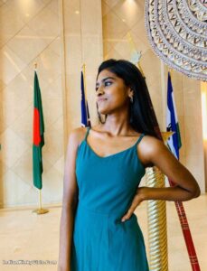 nri malayali girl nude leaked pictures