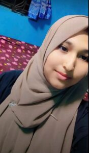 chubby muslim college girl nude leaked selfies 003