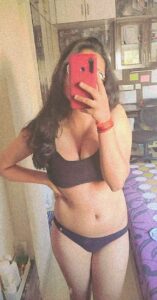 horny desi big tits housewife nude selfies 002